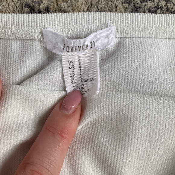 5 Festival/Crop Tops Size SMALL - Picture 7 of 11